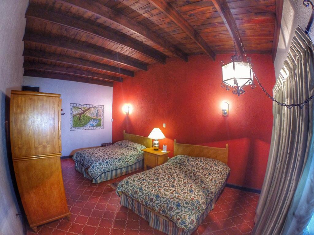 Hotel Parador Santa Cruz Creel Szoba fotó