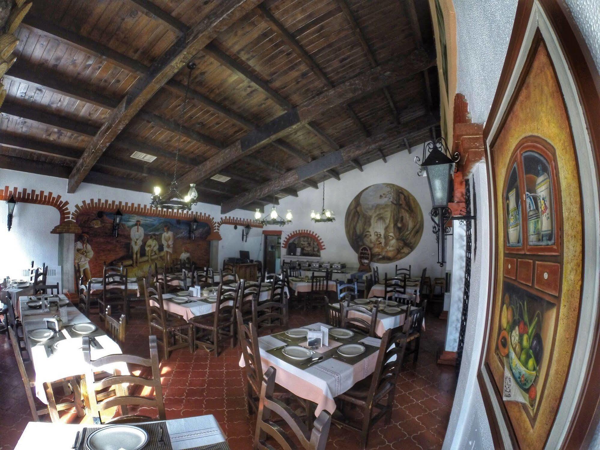 Hotel Parador Santa Cruz Creel Kültér fotó